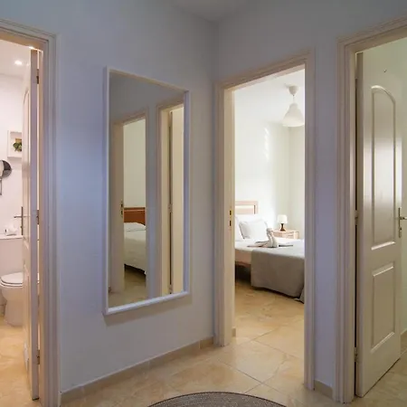 Апартаменты Apartamento El Puertito Le Petit Palace Пуэртито-де-Гуимар